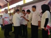 Puncak Peringatan Hari Relawan PMI Relawan PMI Bali terima Lancana Wira Utama dari JK