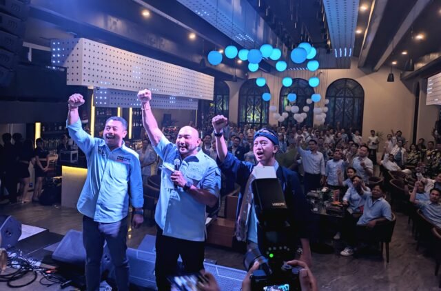 PXL_20231226_190422864