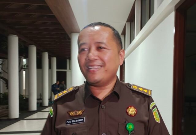 IMG_20241001_184400_copy_800x551_copy_800x551 Putu nova, Eka sabana, putu nova kasus ganja, putu nova anak ketua DPRD badung