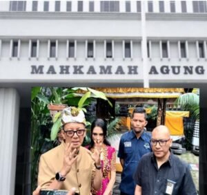 Picsart_25-02-07_07-44-00-689