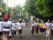 Pura, Penjor, dan Perahu, Harmoni Spiritual di Serangan yang Tak Lekang oleh Zaman