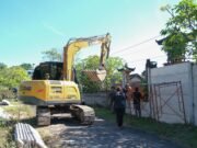 Komitmen Diwujudkan, Tembok GWK Mulai Digeser untuk Akses Masyarakat