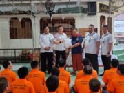 Kalapas Jember Ajak Warga Binaan Jaga Kebersihan Diri dan Hati Lewat Pembagian Perlengkapan Ibadah