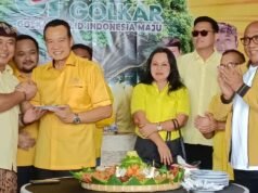 DPD II Golkar Badung Salurkan 300 Paket Sembako dan Layanan Kesehatan Gratis Rayakan HUT ke-61