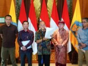 Gubernur Koster Tegaskan: “Hentikan dan Bongkar Lift Kaca Kelingking Sekarang!”