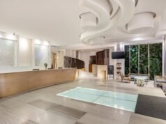 HARRIS Hotel Sunset Road Bali Hadirkan Perayaan Natal dan Tahun Baru 2026 Penuh Keceriaan