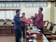 Kinerja Pansus TRAP Diapresiasi, Laporan Tiga Bulanan Disahkan Aklamasi DPRD Bali