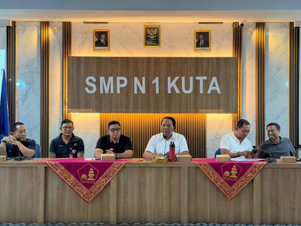 Ketua DPRD Badung Hadiri Sosialisasi SPMB SMPN 1 Kuta 2026/2027, Tekankan Transparansi Penerimaan Siswa Baru