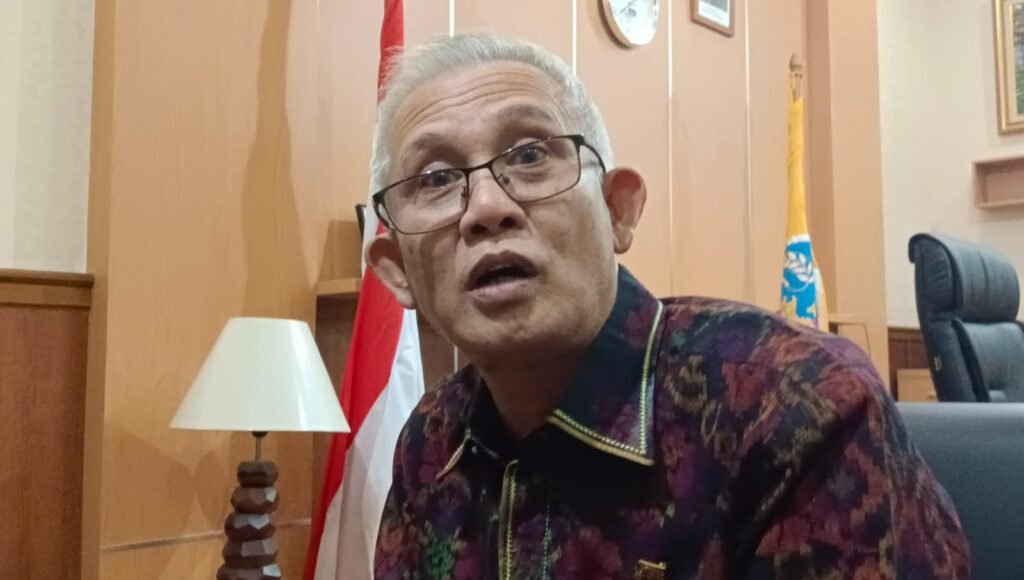 Kresna Budi Dorong Pansus TRAP Jaga Iklim Investasi dan Fokus Tangani Banjir di Bali