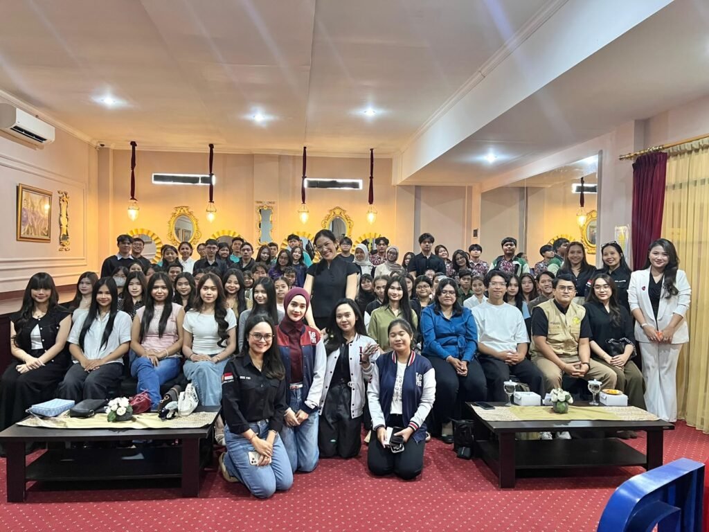 Keren! Aksi Nyata Mahasiswa LSPR Bali Berdayakan UMKM & Komunitas Lokal di CommFest 2026