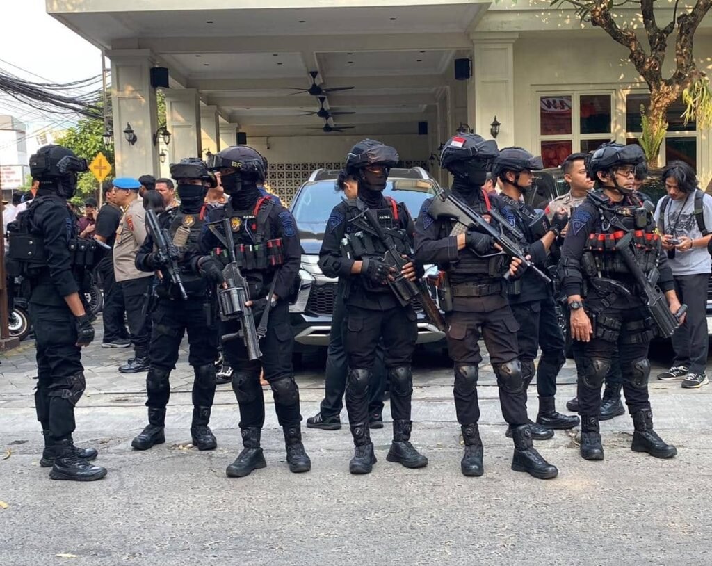 Brankas di Balik Lemari Terbongkar, Polisi Sita Uang Rp67 Miliar dari Cafe de’CLAN dan Koin Money Changer
