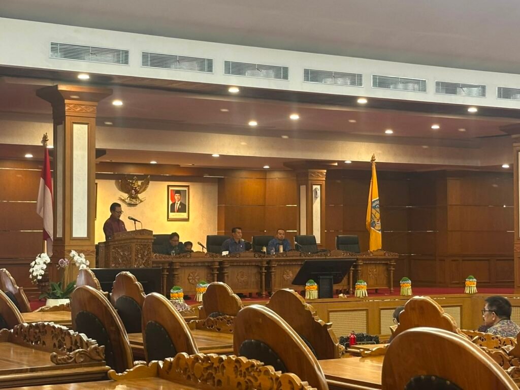 Ketua Fraksi Golkar DPRD Bali Agung Bagus Tri Candra Arka Soroti SILPA, PWA, dan Ketimpangan Pembangunan
