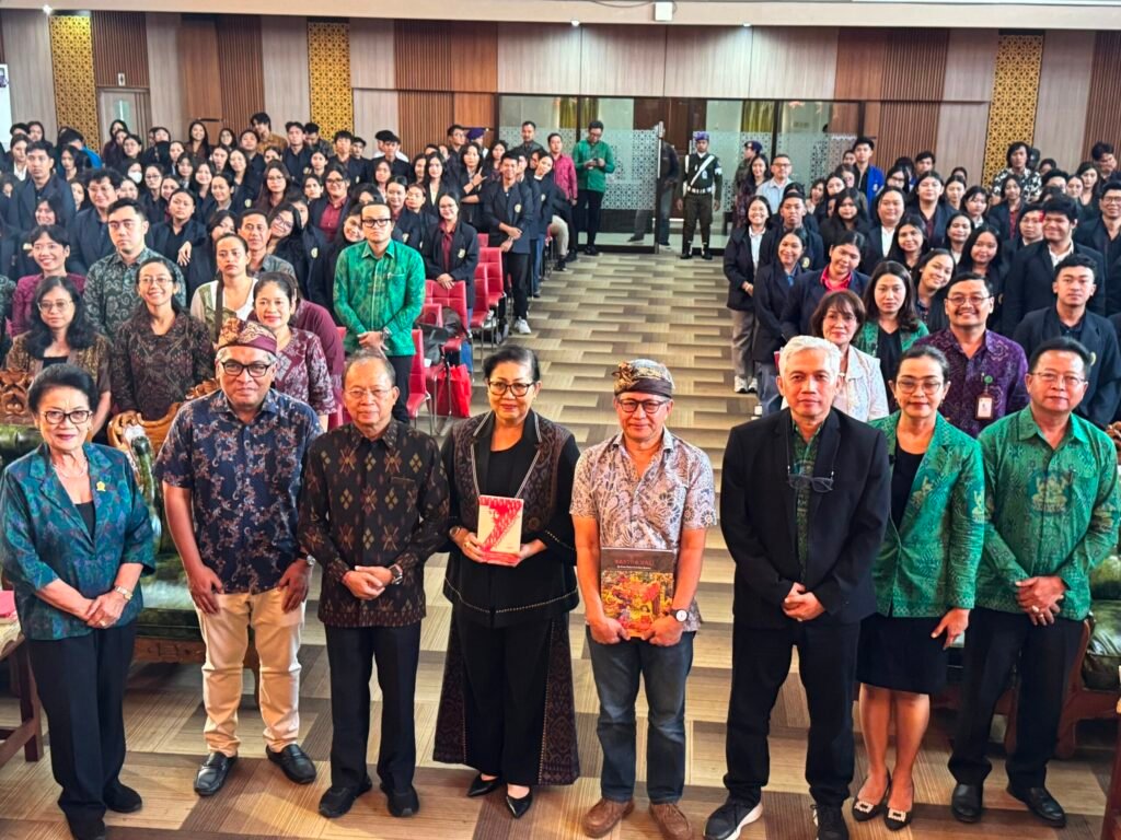 Unmas Denpasar Hadirkan Rocky Gerung, Bahas Marhaenisme di Tengah Tantangan Generasi Z