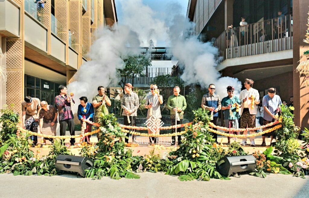 Sira Village Grand Outlet Bali Resmi Dibuka, Destinasi Belanja Premium Pertama di Bali dengan Fitur Pantau Jadwal Penerbangan