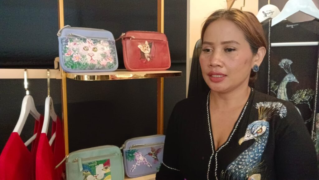 Ipong Design Bangga Tampilkan Produk UMKM Binaan Dekranasda Bali di Sira Village GOB Kura Kura Bali, Berdampingan dengan Brand Global