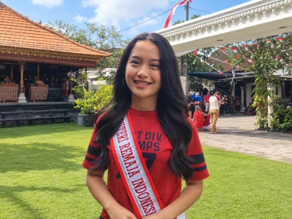Puteri Remaja Indonesia Bali 2026 Nindy Ramaikan Lomba 17 Agustus di Griya Kasaiwan Arsa Mandala
