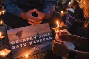 Doa Bersama Jurnalis Bali untuk 5 Wartawan dan 3 Awak Kapal yang Hilang di Selat Sunda