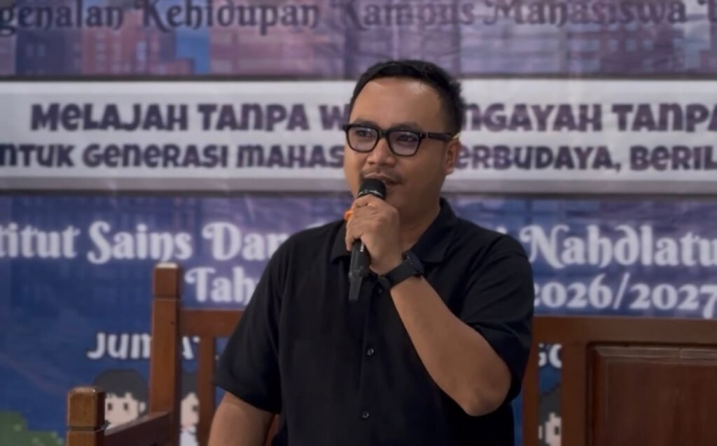 Wah Arya Ajak Mahasiswa ISTNUBA Kenali Potensi Diri, Bijak Gunakan AI, dan Aktif Berorganisasi